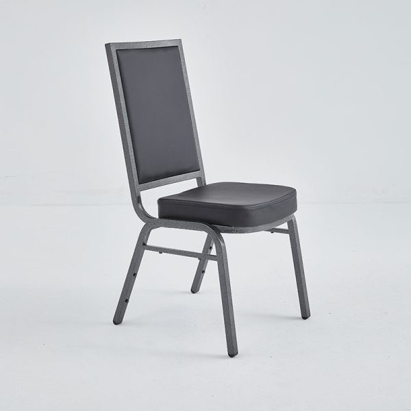 Chaise de banquet empilable moderne avec rembourrage en vinyle noir